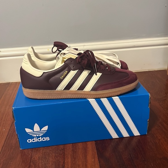 Adidas Samba OG brand Maroon Gold Metallic - Picture 7 of 8